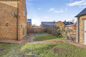 Photo 26- click for photo gallery